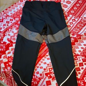 Leggings NEVER WORN!!